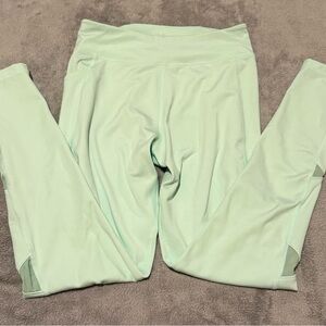 Huk Women's Light Green Leggings